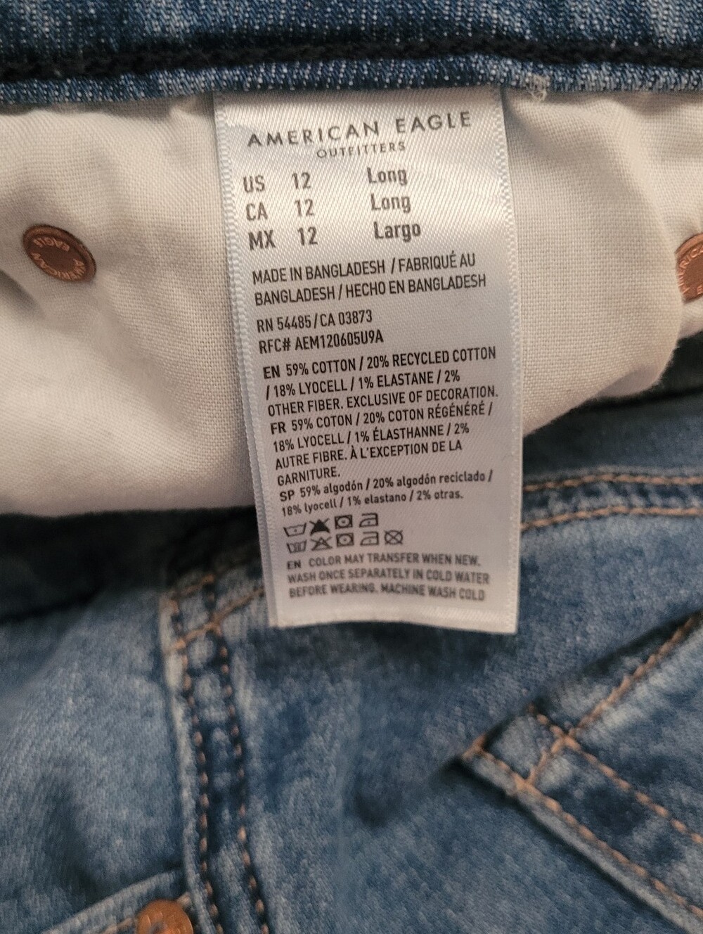 American Eagle Curvy Super High Rise Jeans - Picture 3 of 5